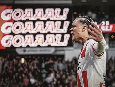 包含巴萨青年军击败马竞，哈维改革初见成效的词条